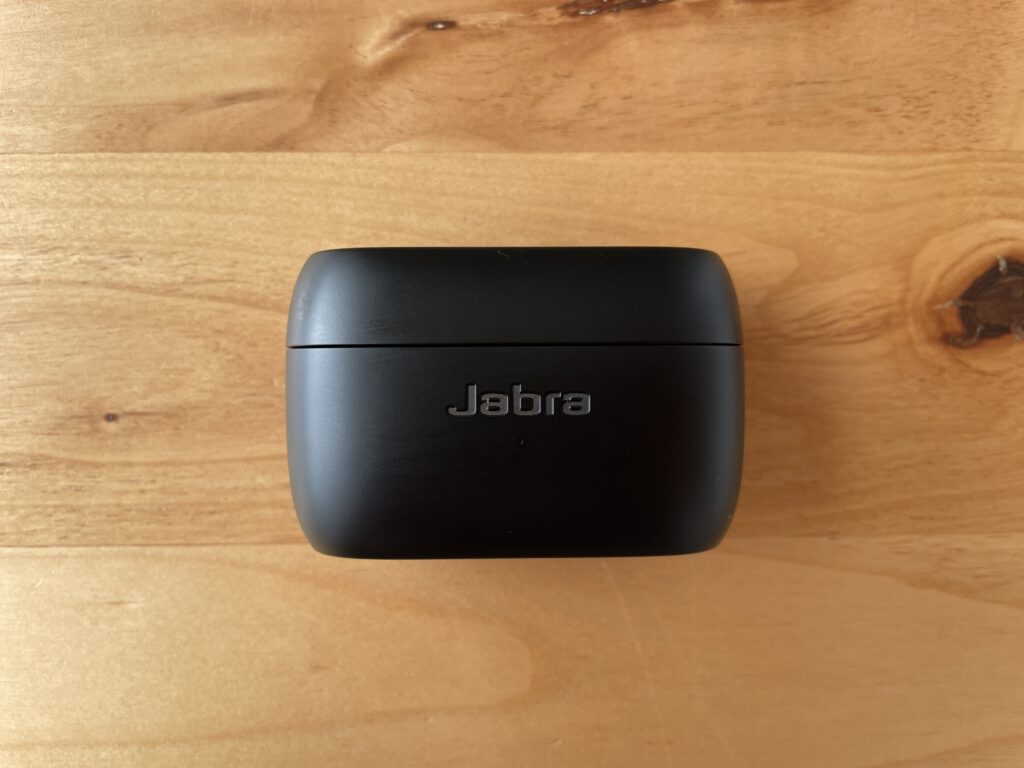 Jabra Elite 85t充電ケース