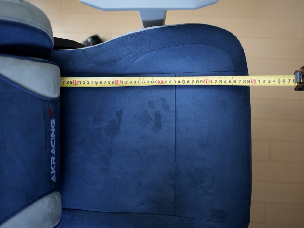 AKRacing Faura　座面奥行き