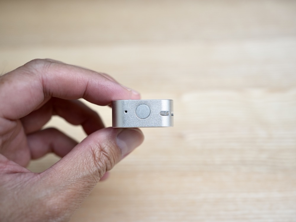 Satray Apple Watch用ワイヤレス充電器の外観