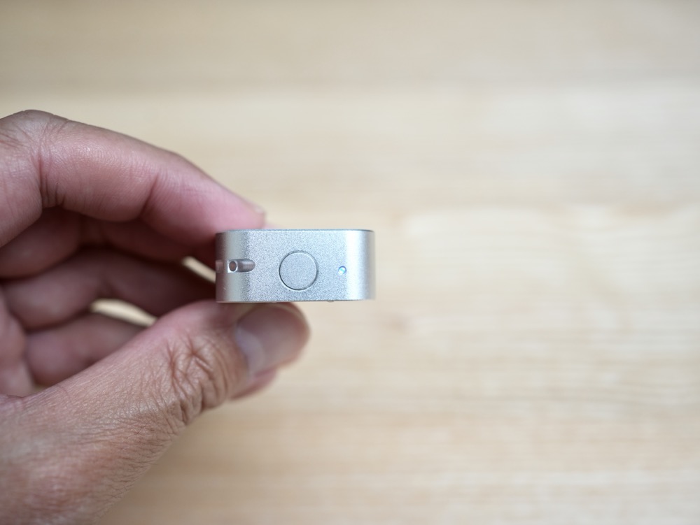 Satray Apple Watch用ワイヤレス充電器の外観