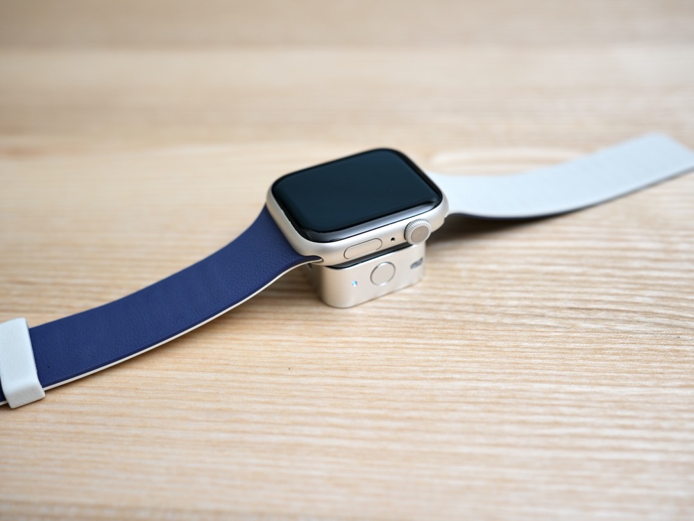 Satray Apple Watch用ワイヤレス充電器はApplewatchを乗せるだけ